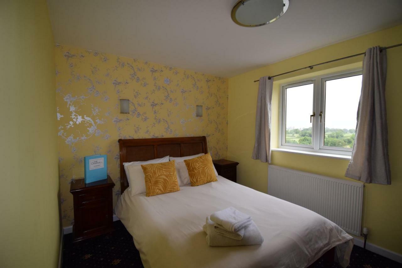 The Olive Mill Hotel Bridgwater Buitenkant foto